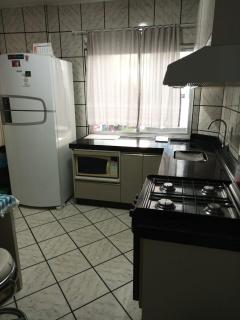 Quarto Privado com Ar condicionado e frigobar - Itapema - 1