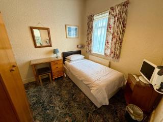 307 queens road Big double room with attached toilet and shower - Nottingham - 8
