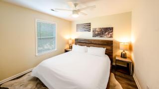 Watermen's Cabana 1B - 2-Bedroom, 1-Bathroom Apartment - Walk to beach and access to REAL Watersports - Waves - 2