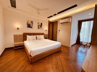 Hotel Mumbai House Vijay Nagar Nr Brilliant Convention Center - Indore - 1
