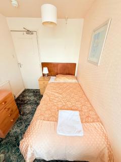 307 Queens road single bed private toilet & shower near Beeston railway station - Nottingham - 7