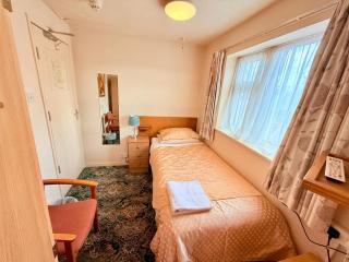 307 Queens road single bed private toilet & shower near Beeston railway station - Nottingham - 2