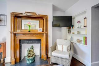 Swimming Under the Stars Lynchburg Apt with Pool! - 6