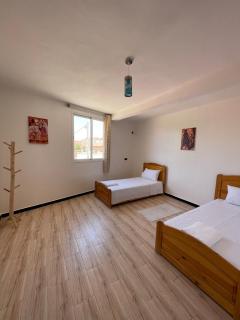 Warm apartment with sea view - 1