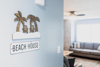 "ONE More Happy Day" 3BR-3BA Beach House w-HotTub, Sleeps 11 - Myrtle Beach - 3