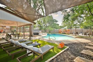 Sleeps 20 Sport Court Pool Hot Tub Putt Putt Games - San Antonio - 6