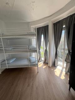 Bagetti hostel only for girls - Lisbona - 9
