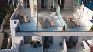 Endless Blue Seaside View - 0