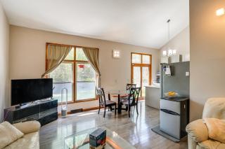 Apt within Townhome Albany Estate with Yard Access - Slingerlands - 7