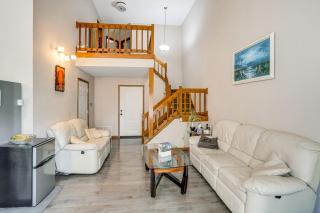 Apt within Townhome Albany Estate with Yard Access - Slingerlands - 5
