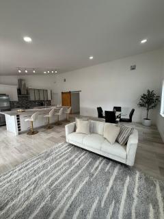 Modern Elegance in Port St Lucie - Port Saint Lucie - 9