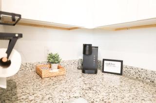 New Home by Lackland & Seaworld - San Antonio - 5