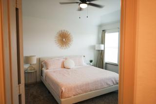 New Home by Lackland & Seaworld - San Antonio - 2
