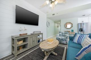 Phoenix VI 61115 condo - 5