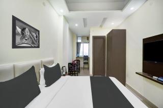 Super Collection O Rajeev Nagar Near Atal Path Formerly Vinayaka - Dīgha - 7