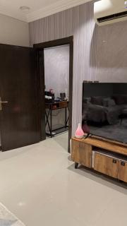 Apartment room and hall private entrance in Al-Malqa neighborhood - Quai - 8