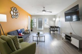 Cozy 9-Person Apt w/ WiFi near Downtown Austin - Austin - 4