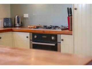 Peaceful Outlook - Hatepe Holiday Home - Waitahanui - 2