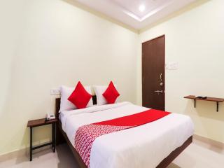 Super Hotel O White Ridge - Surūrnagar - 7