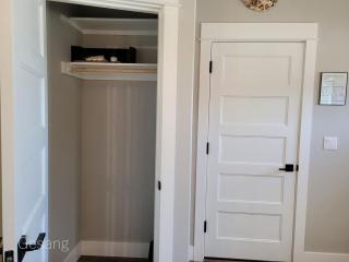 Octopus Lair, walk to beach, A/C, shuffleboard, DogsOK - Long Beach - 4