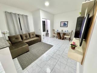 Apartamento para 4 pessoas com 2 Quartos Sala Cozinha Garagem Localizado a 3 min do São João - Petrolina - 0