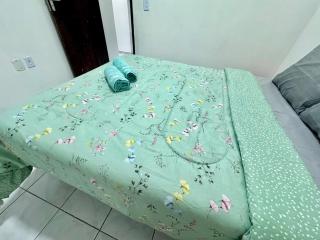 Apartamento para 4 pessoas com 2 Quartos Sala Cozinha Garagem Localizado a 3 min do São João - Petrolina - 8