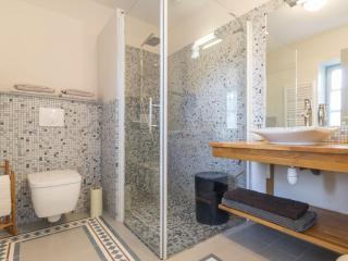 Maison de Maître rénovée avec jardin, terrasse et équipements modernes, au calme de la campagne. - FR-1-306-928 - 1