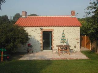 Gîte Charmant avec Jardin, Proche Plages, Wifi et Activités en Famille! - FR-1-306-1031 - Saint-Brévin-les-Pins - 3