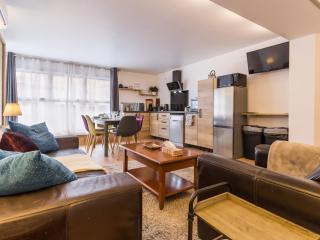 Maison de ville à St Nazaire, près du front de mer, climatisée, 3 chambres avec sdb privatives, WiFi - FR-1-306-1203 - Saint-Nazaire - 0