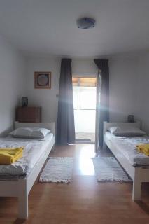 Apartments with parking spaces Ogulin, Gorski kotar - 24512 - Ogulin - 2