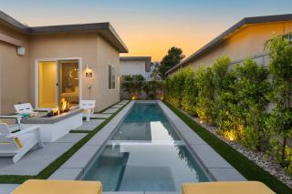 Lumen at Tahquitz: New Build with Pool Fire Pit Designer Interiors - 6