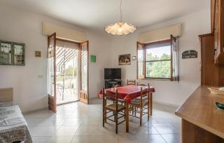 4 Bedroom Awesome Home In Modica - 8