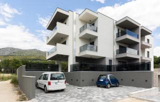 Lovely Apartment In Podstrana - 6