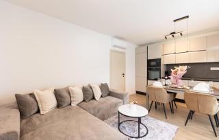 Lovely Apartment In Podstrana - Podstrana - 3