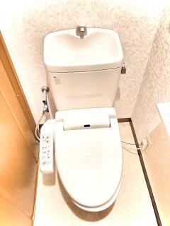 Brown vesel ebisu - 3