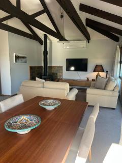 Premium Nelson Location - 0