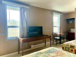Valemount Hotel - Valemount - 2