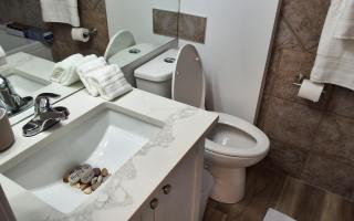 Chic Apt Near Stampede - Calgary - 1
