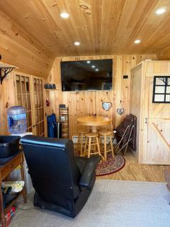 Riverside Cabin with Great Location and Beautiful Views - Lisbon - 8