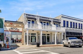 Virginia Lee - Brand new condo in downtown Cape Charles! - Cape Charles - 8