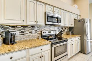 Near Golf and Beaches Luxe Home in Rotonda West! - Rotonda West - 4