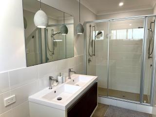 Coastal Retreat in Scarborough - Perth - 5
