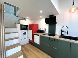 Maison 2 pièces à 600m de la mer avec parking privé - FR-1-224A-77 - 2