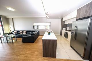 Spacious 3 bedroom apt lift access near Parramatta - Northmead - 8