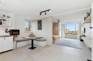 Med Vibes in North Freo - North Fremantle - 5