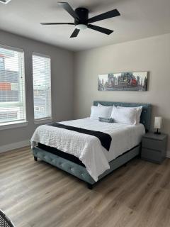 Texas: Rustic-Chic Resort-Style Apt w/ Pool - Austin - 4