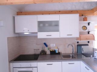 Heritage 4-Stars Apartment Kyra Pitve Hvar - Jelsa - 3