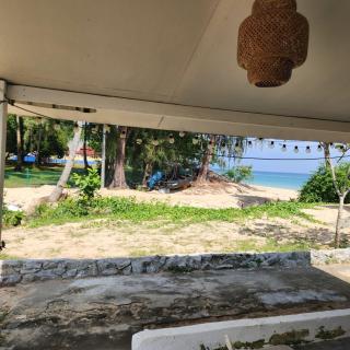 Coral Reef Holidays - 1