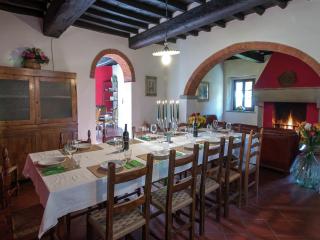 Serene farmhouse in Dicomano with swimming pool - Dicomano - 2