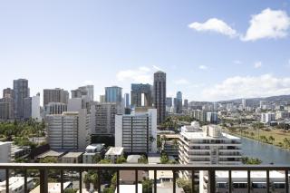 Refreshing Royal Garden Studio condo - Honolulu - 3